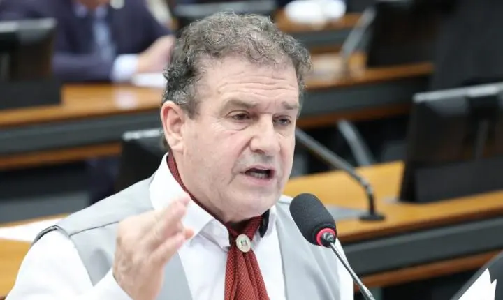Projeto cria programa de educação e conscientização para proteção animal